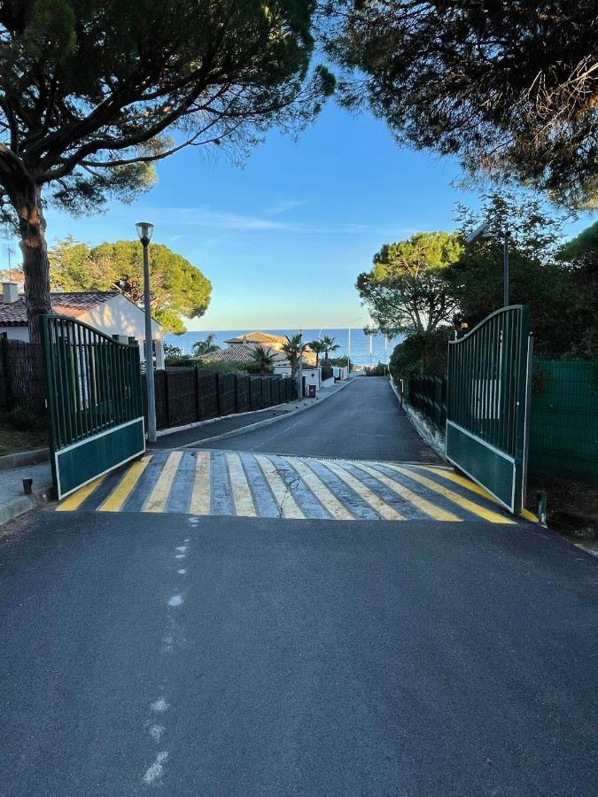 Appartement Vue Mer Avec Balcon Sainte-Maxime Ngoại thất bức ảnh