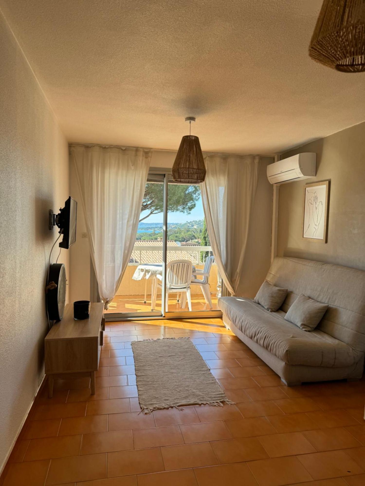 Appartement Vue Mer Avec Balcon Sainte-Maxime Ngoại thất bức ảnh